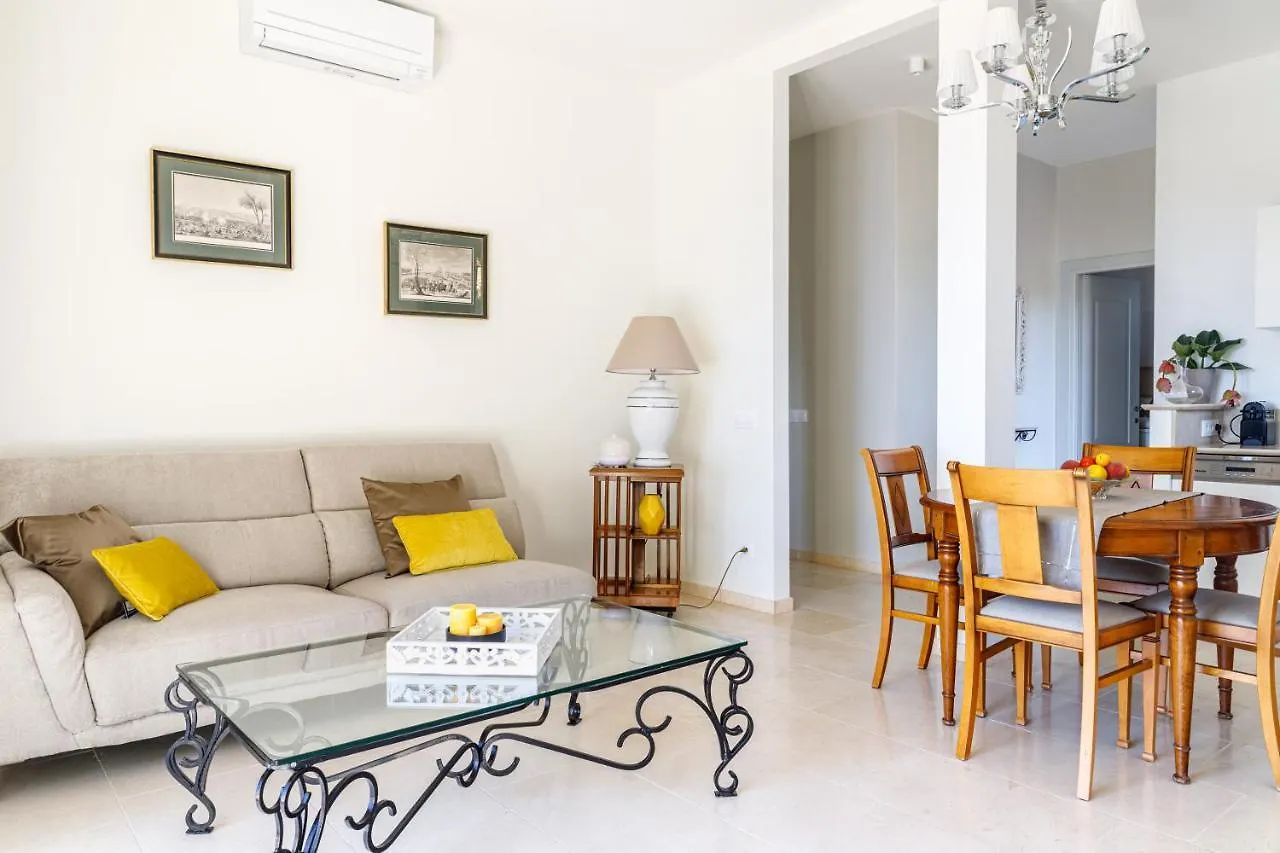 Sea View Apartment With Private Secure Parking 1 0*, Villefranche-sur-Mer France