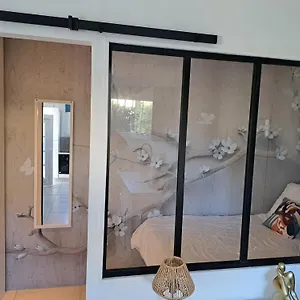  Appartement Séduisant Avec Cour Privative